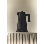 Alessi Plissé vedenkeitin lämmönsäädöllä, 1,7 L, musta, sisustuskuva