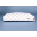 PAIKKA Check Mattress koiranpeti, 125 x 80 cm, beige, sisustuskuva