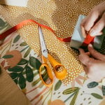 Fiskars Classic scissors sewing set, decoration image