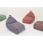 Nobodinoz Bliss Long pouf per bambini, righe blu bordeaux, vista 2