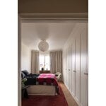 LAYERED Solid Wollteppich, rubinrot, dekorationsbild
