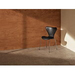 Fritz Hansen Series 7 3107 tuoli, kromi - Essential musta nahka