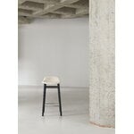 Normann Copenhagen Form barstol, 65 cm, svart ek - Main Line Flax 20