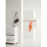 String Furniture Barra con ganci appendiabiti Relief, grande, 123 cm, arancione
