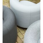 Normann Copenhagen Burra Outdoor nojatuoli, pyörivä palautusmekanismilla, Wander Wolf, sisustuskuva