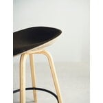 Normann Copenhagen Mat baarijakkara, 65 cm, pyökki - cream steel - seaweed, sisustuskuva