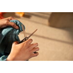 Fiskars Fiskars blending scissors for pets, decoration image