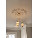 Nuura Lampada a sospensione Asteea 3, ottone satinato - vetro ondulato, immagine decorativa Nuura Lampada a sospensione Asteea 3, ottone satinato - vetro ondulato, immagine decorativa