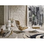 Vitra Eames Lounge Chair & Ottoman, new size, chestnut - Nubia cream/sand, decoration image