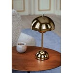 &Tradition Flowerpot VP9 portable table lamp, brass plated