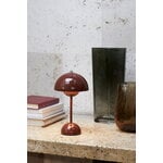 &Tradition Flowerpot VP9 portable table lamp, red brown