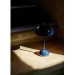 &Tradition Flowerpot VP9 portable table lamp, steel blue, decoration image