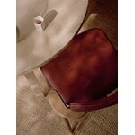 Artek Domus Stuhl, lackierte Eiche - Spectrum Terrakotta - Prestige Cognac, dekorationsbild