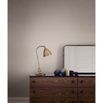 GUBI Bestlite BL2 table lamp, brass, decoration image