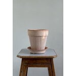 Bergs Potter Simona Blumentopf mit Untersetzer, Raw Rosa, dekorationsbild