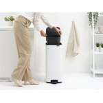 Brabantia Bo Pedal Bin 30 L, blanco, imagen de decoración