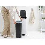 Brabantia Bo Pedal Bin 30 L, blanco, imagen de decoración