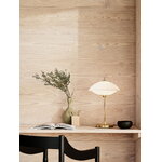 Fritz Hansen Lampada da tavolo Clam, opale - ottone, immagine decorativa