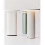 Fritz Hansen Solae portable lamp, white, decoration image