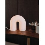 Ferm Living Tischleuchte Vuelta, weiß, dekorationsbild