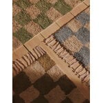 Ferm Living Mara Waschbarer Teppich, 150 x 80 cm, Ulmengrün - Warmer Sand, dekorationsbild