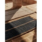 Ferm Living Tappeto a strisce Athens, 80 x 200 cm, naturale - bianco naturale, immagine decorativa