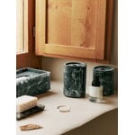 Ferm Living Mist nenäliinarasia, hiilenharmaa, sisustuskuva