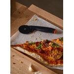 Fiskars Functional Form pizza wheel, view 5