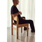 Form & Refine Sonder Stuhl, geölte Eiche, dekorationsbild
