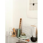 Fritz Hansen Solae portable lamp, light green, decoration image