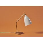 GUBI Gräshoppa table lamp, alabaster white, glossy