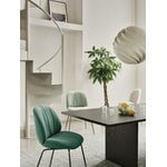 GUBI Beetle Soft dining chair, conic black chrome - Reales 001 white, decoration image