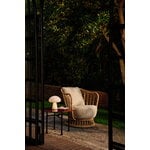 GUBI Grace Outdoor Loungesessel, natur - Plutarco 221, dekorationsbild