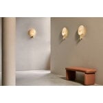 Gejst Liris wall lamp, brass, view 2