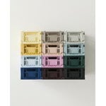 HAY Colour Crate Mini kori, kierrätysmuovi, 2 kpl, vaaleanharmaa, sisustuskuva
