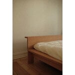 RYE Hem bed frame, oiled red oak, decoration image