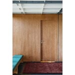 LAYERED Solid Wollteppich, rubinrot, dekorationsbild