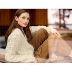 Laine Publishing Entwined: Cables, Lace and Knitted Textures, decoration image