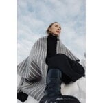 Lapuan Kankurit Aurora blanket, 130 x 180 cm, grey - white, decoration image
