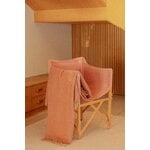Lapuan Kankurit Ilo blanket, 130 x 200 cm, powder - cinnamon, decoration image