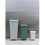 HAY Loop Bin, 8 L, white, decoration image