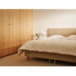Matri Moona parisängyn päiväpeitto, 260 x 260 cm, cream - beige, sisustuskuva