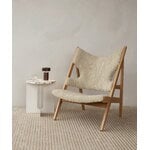 MENU Knitting Chair nojatuoli, tammi - Nature lampaantalja