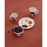 Marimekko Oiva - Kukasta kukkaan muki, 4 dl, valk. - vaal.pun - terrakotta - luumu, sisustuskuva