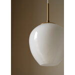 Carl Hansen & Søn MT221-D170 Tulip pendant, 17 cm, brass - opal white, decoration image