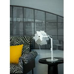 Innolux Perhonen table lamp, white, decoration image