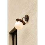 Nuura Lampe murale d’extérieur Liila, bronze foncé - blanc opale