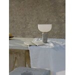 New Works Kizu bärbar bordslampa, grå marmor
