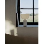 New Works Lampada da tavolo portatile Kizu, marmo bianco