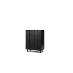 Normann Copenhagen Rib lipasto 4 vetolaatikolla, musta, sisustuskuva